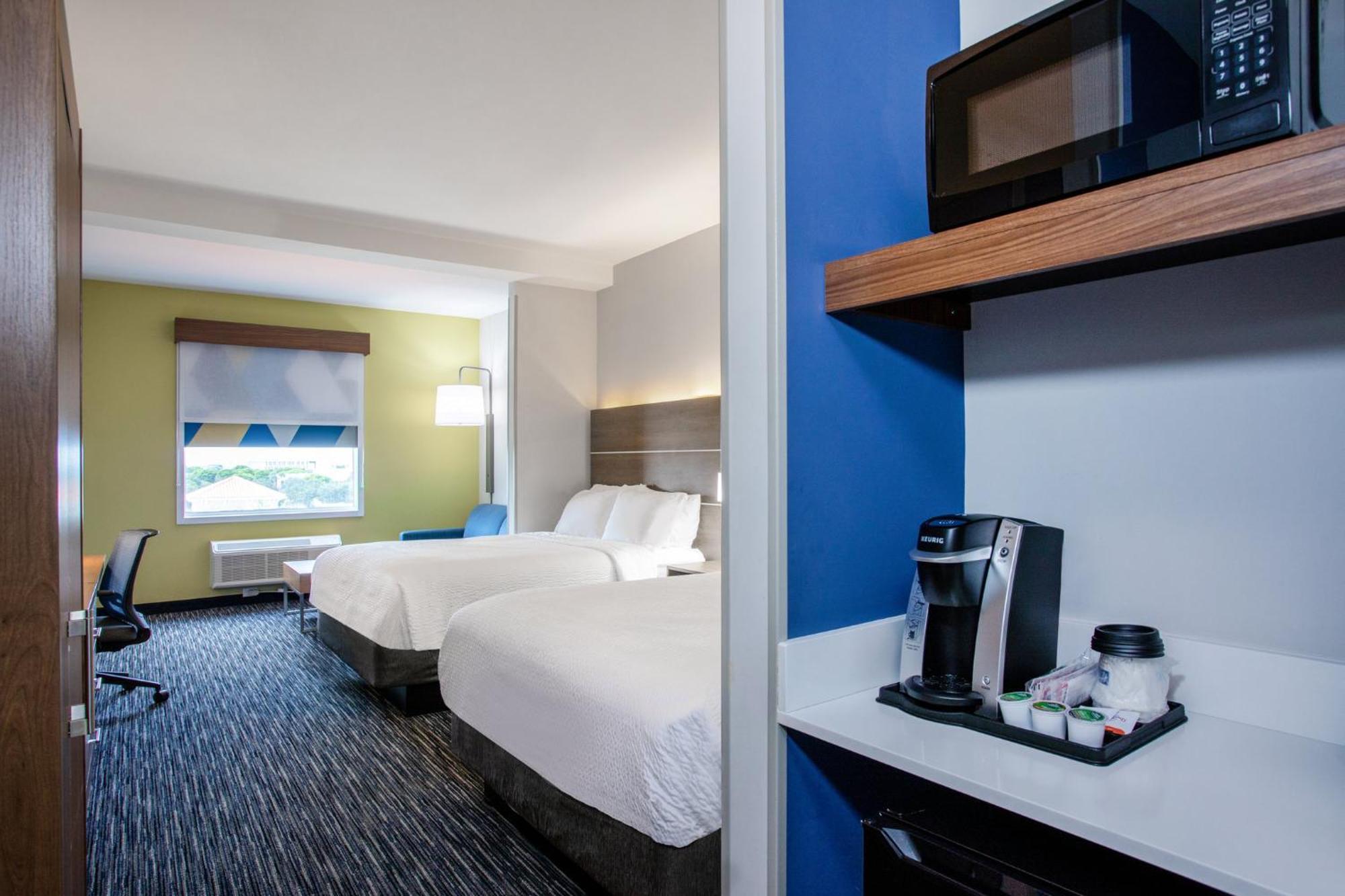 Holiday Inn Express & Suites - Miramar By Ihg מראה חיצוני תמונה