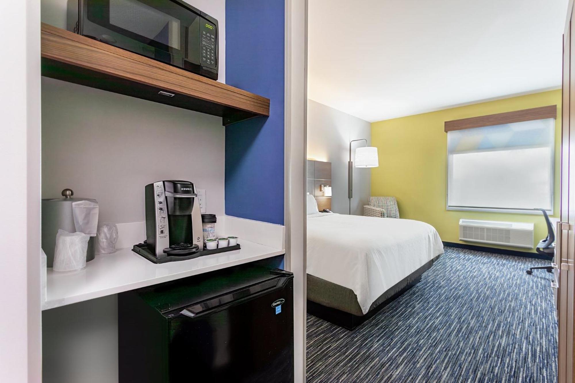 Holiday Inn Express & Suites - Miramar By Ihg מראה חיצוני תמונה