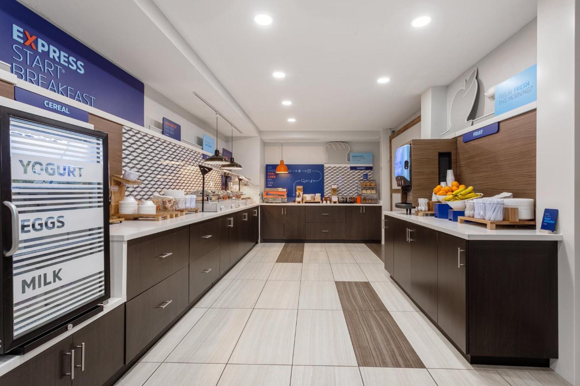 Holiday Inn Express & Suites - Miramar By Ihg מראה חיצוני תמונה