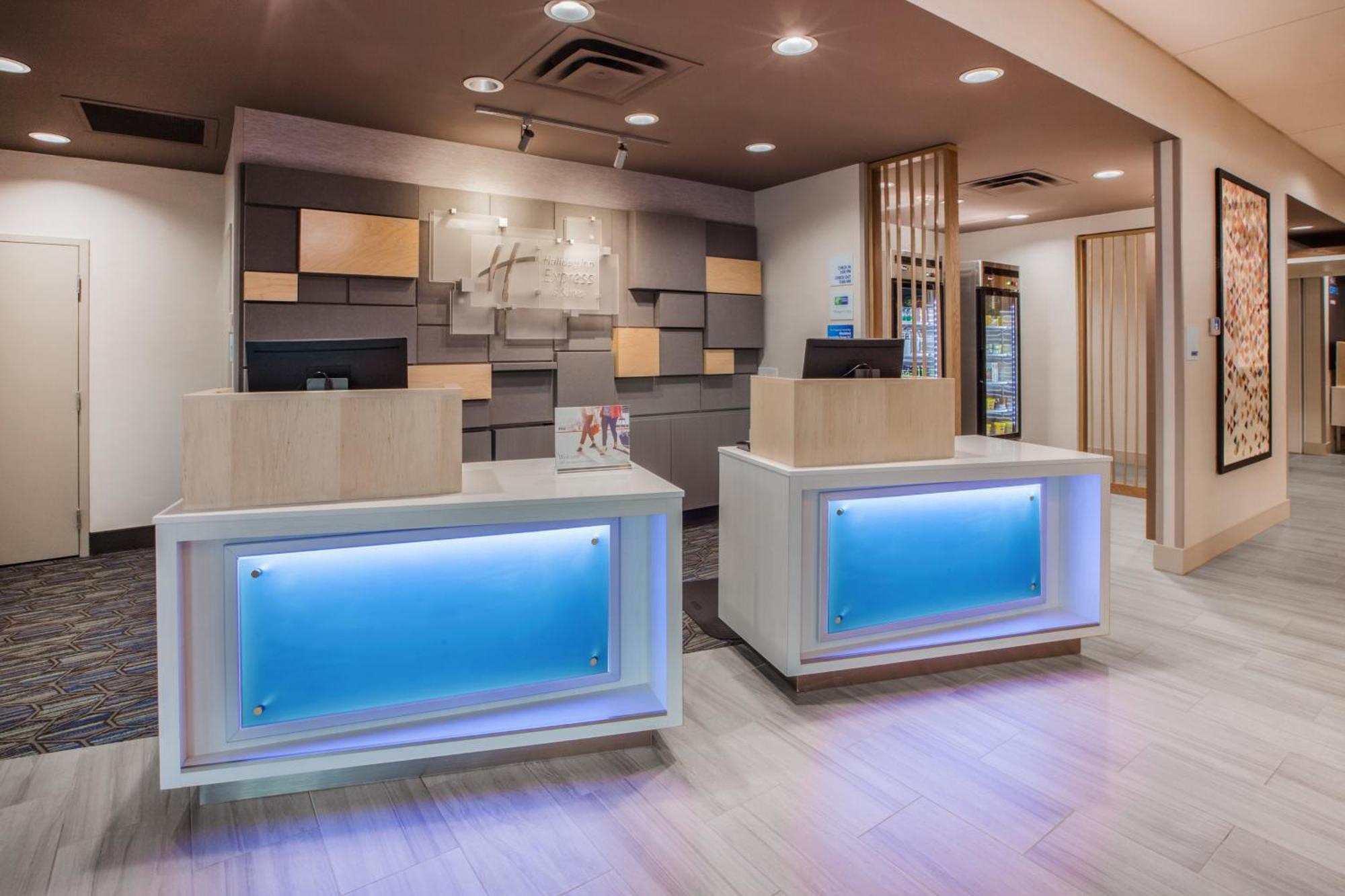 Holiday Inn Express & Suites - Miramar By Ihg מראה חיצוני תמונה